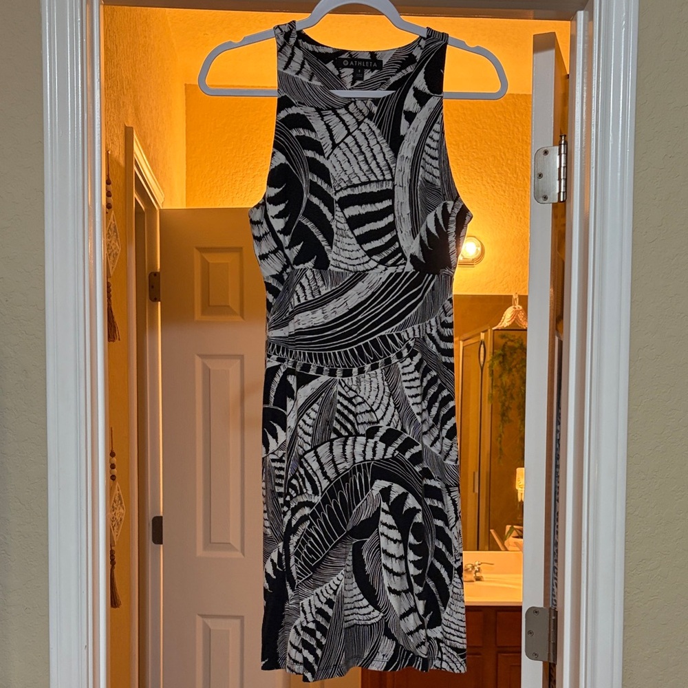 Athleta Black and White Patterned Mini Dress